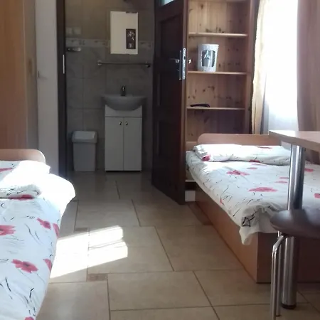 Pokoje U Ani * Zastan